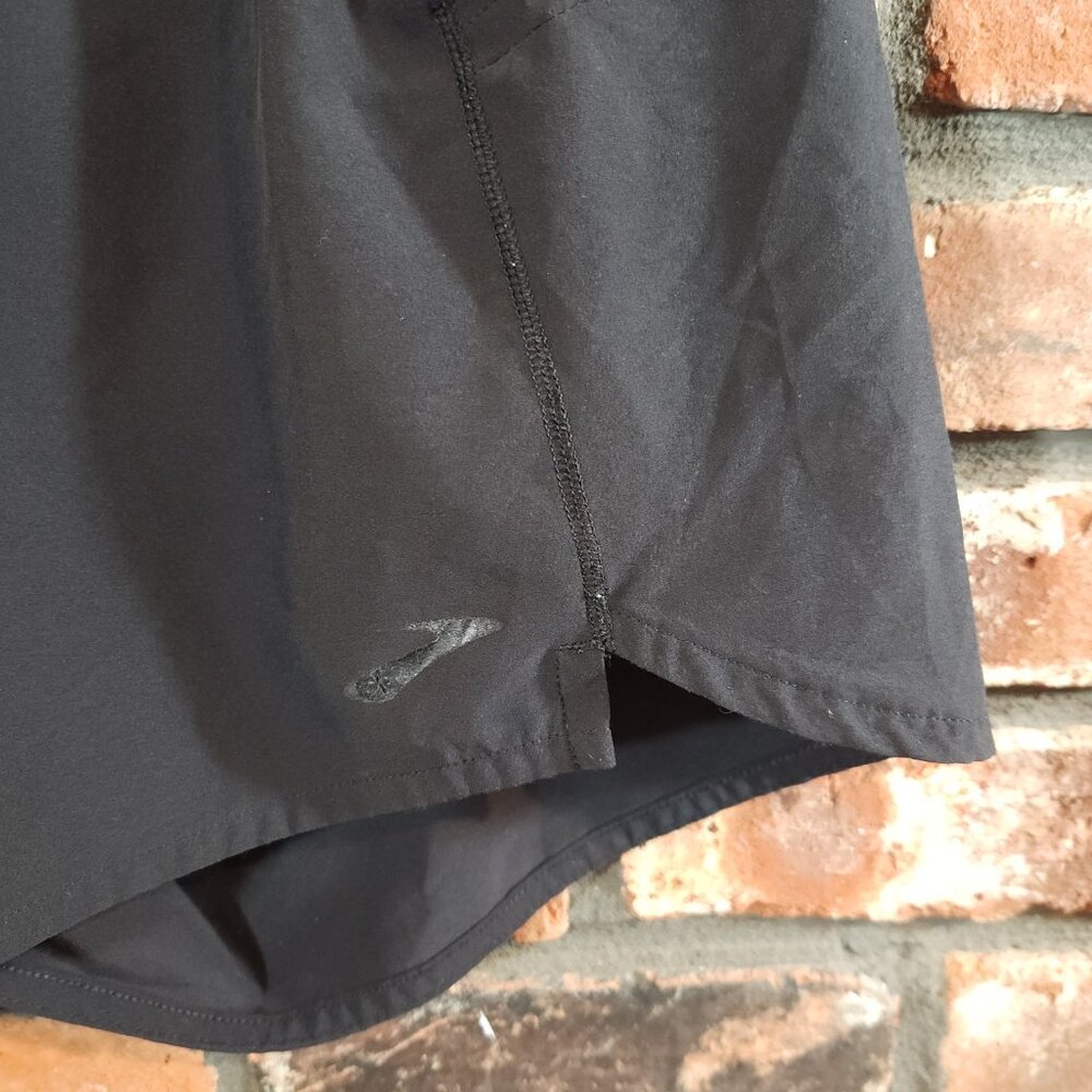 Brooks Chaser 5" Lined Running Shorts in Black Workout Athletic Women's M - Picture 6 of 9